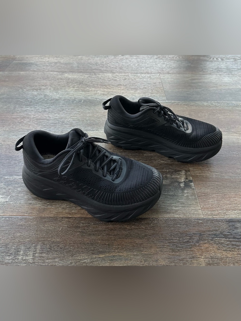 Women’s black Hoka Bondi 7 all black size 8.5 wide